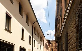 Goito 4, Bologna